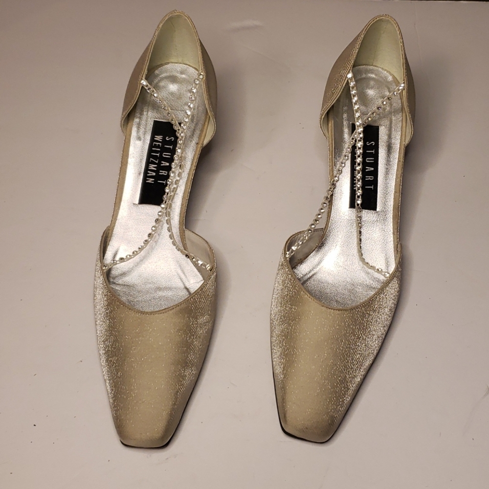 Stuart Weiztman Beige Shimmer Heel Size 8 - image 1